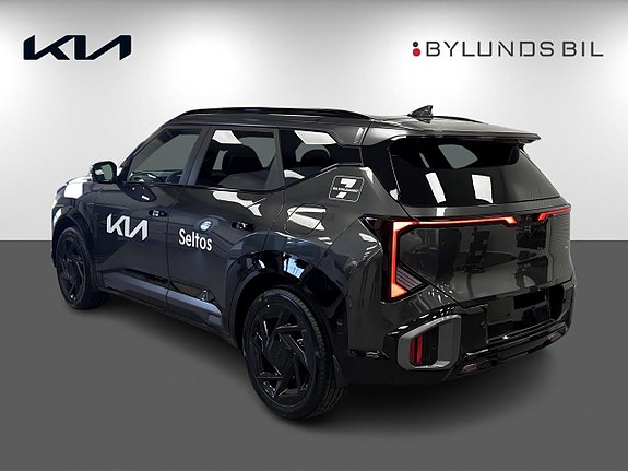 Kia Seltos 6 of 20