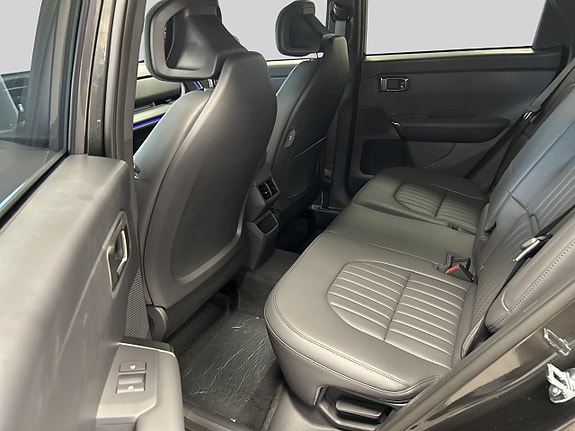 Kia Seltos 9 of 20