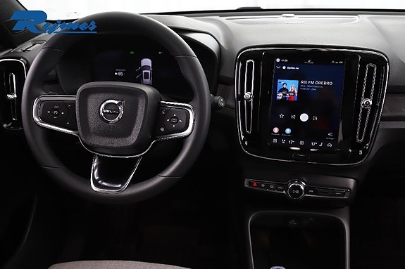 Volvo XC40 24 of 30