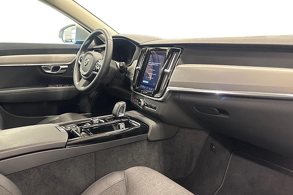 Volvo V90 10 of 22