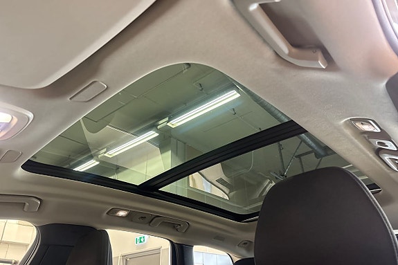 Volvo XC60 22 of 24