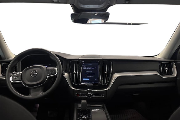 Volvo XC60 9 of 24