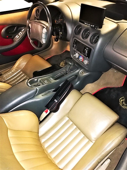 Pontiac Trans Am 4 of 4