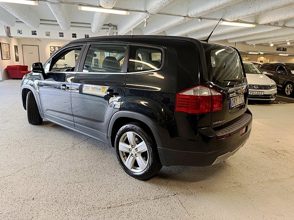 Chevrolet Orlando 3 of 23