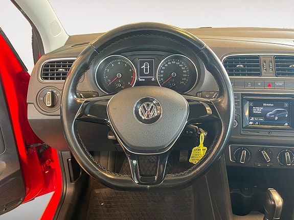Volkswagen Polo 13 of 22