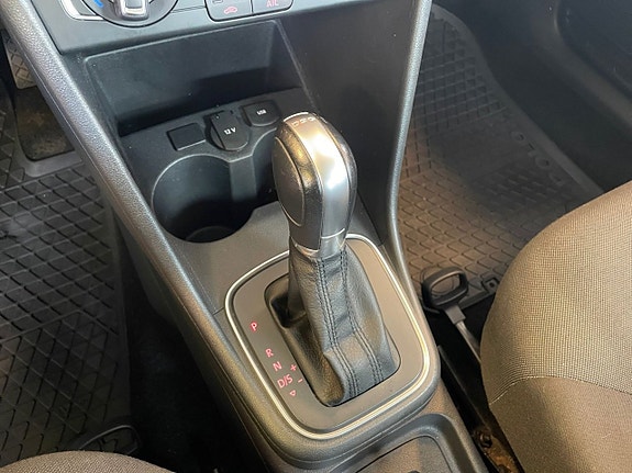 Volkswagen Polo 22 of 22