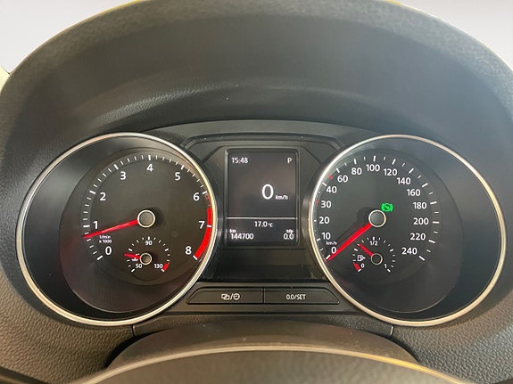 Volkswagen Polo 12 of 22
