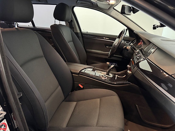 BMW 520d 15 of 25