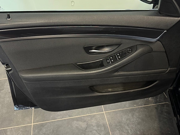 BMW 520d 11 of 25