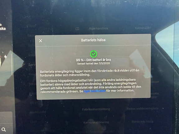 Tesla Model Y 10 of 10