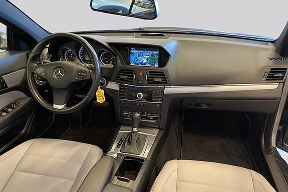 Mercedes-Benz E350 7 of 18