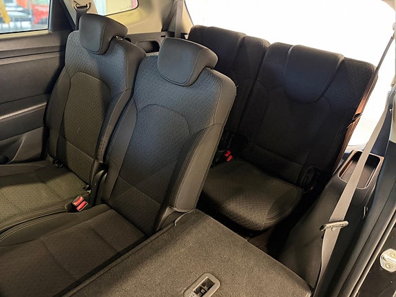 Kia Carens 21 of 21