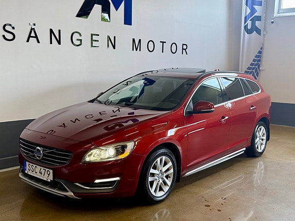 Volvo V60 2 of 5