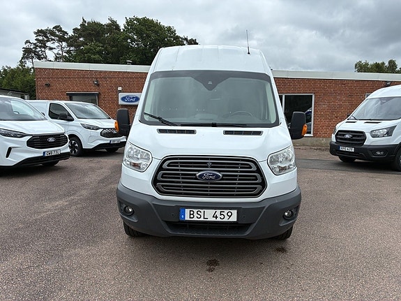 Ford Transit 2 of 5