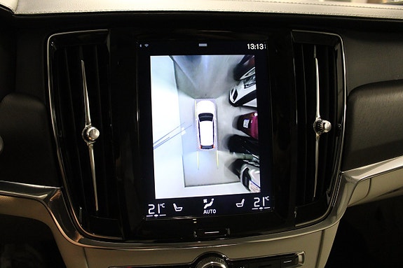 Volvo V90 Cross Country 15 of 16