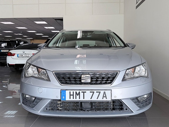Seat Leon 2 of 5