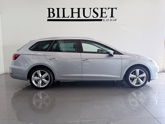 Seat Leon 3 of 5