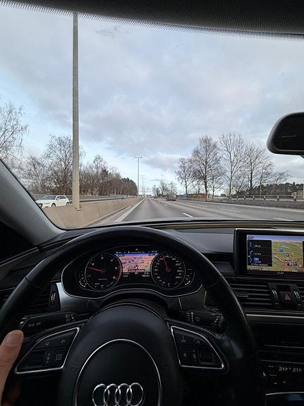 Audi A6 allroad 3 of 5