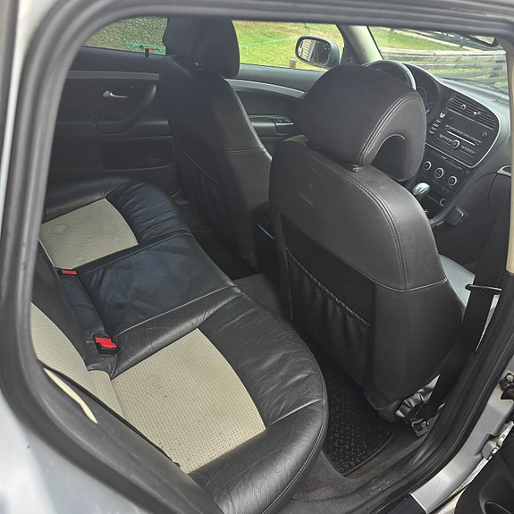 Saab 9-3 5 of 5