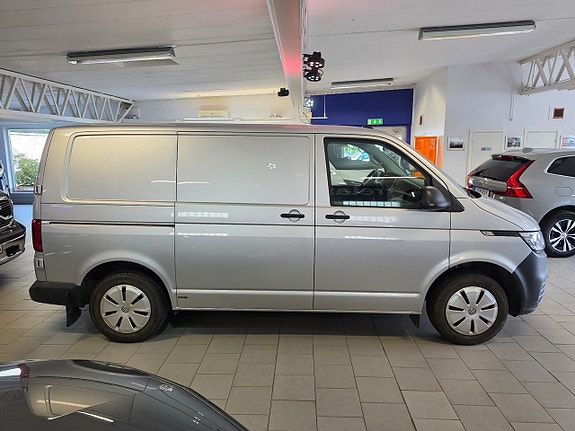 Volkswagen Transporter 7 of 15