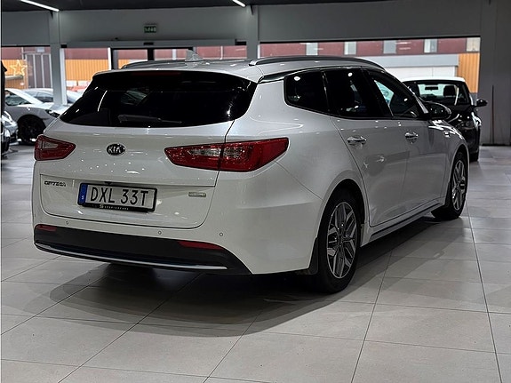 Kia Optima 3 of 5
