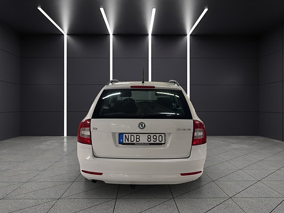 Skoda Octavia 4 of 5