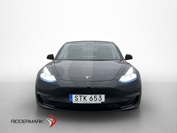 Tesla Model 3 3 of 5