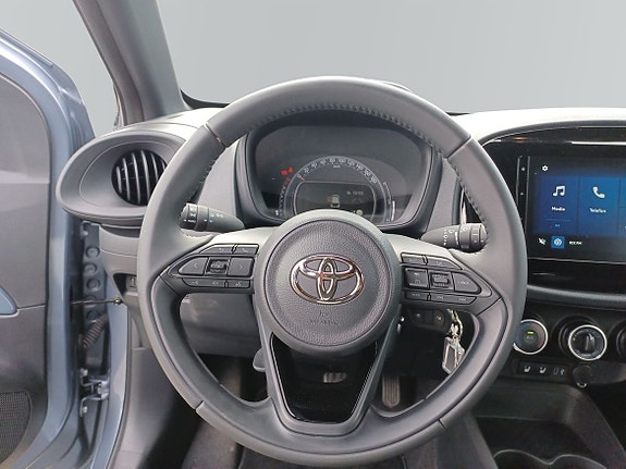 Toyota Aygo X 9 of 10