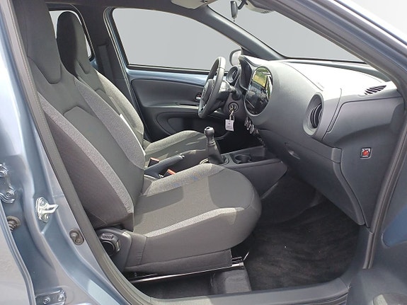 Toyota Aygo X 6 of 10