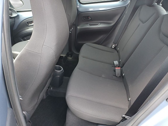 Toyota Aygo X 7 of 10