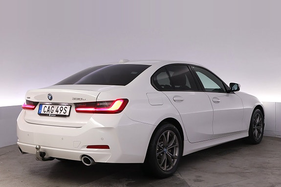 BMW 330e 5 of 27