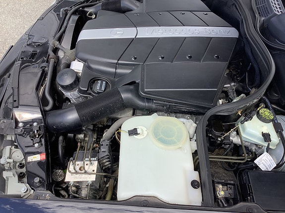 Mercedes-Benz CLK430 21 of 21