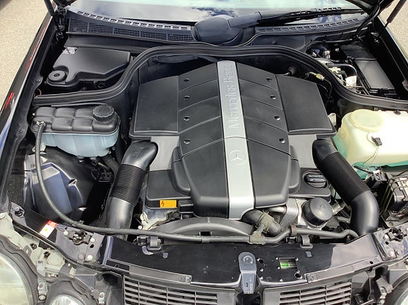 Mercedes-Benz CLK430 18 of 21