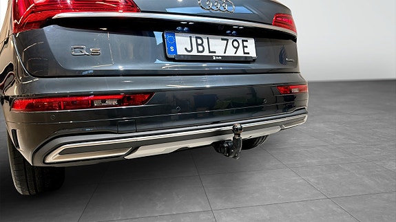 Audi Q5 7 of 22