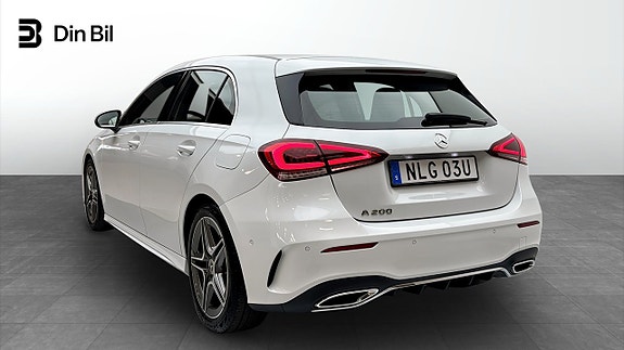 Mercedes-Benz A200 3 of 5