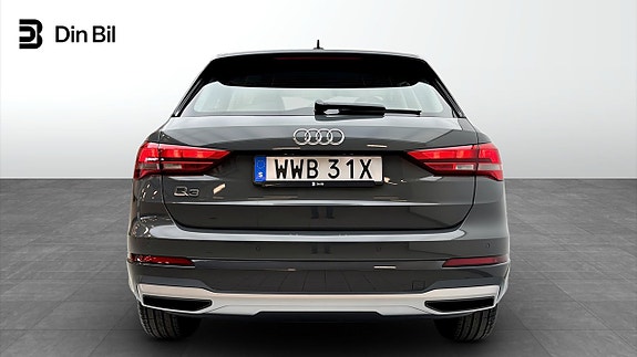 Audi Q3 5 of 5