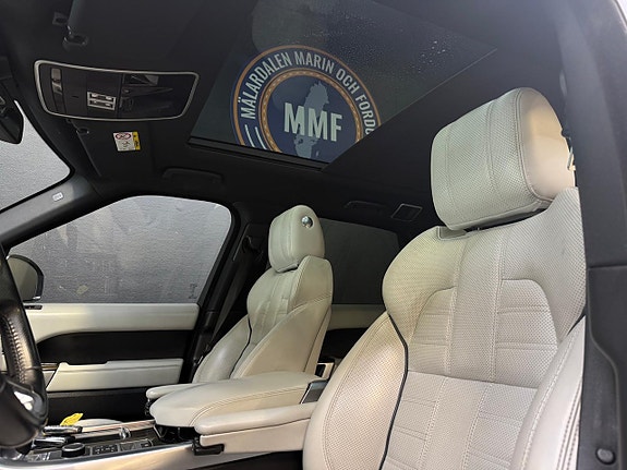 Land Rover Range Rover Sport 19 of 24