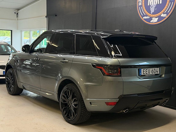 Land Rover Range Rover Sport 21 of 24