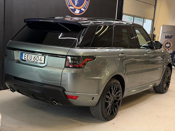 Land Rover Range Rover Sport 22 of 24