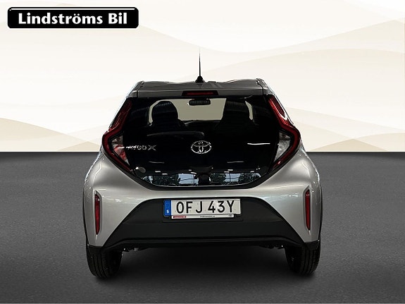 Toyota Aygo X 8 of 19