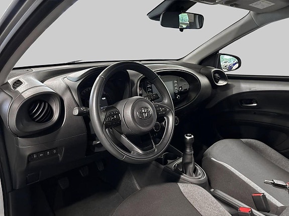 Toyota Aygo X 14 of 19