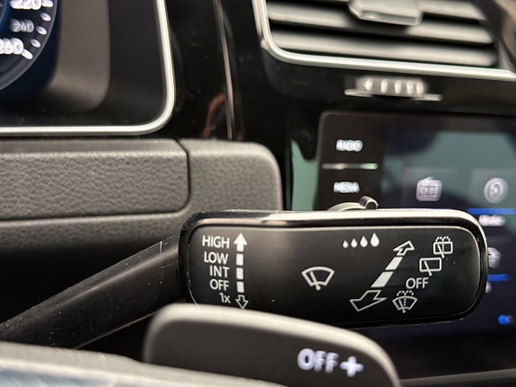 Volkswagen Golf I 18 of 30