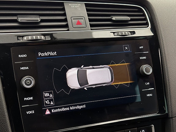 Volkswagen Golf I 19 of 30