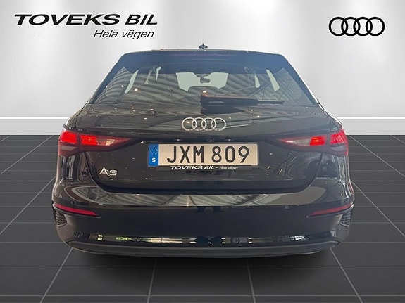 Audi A3 4 of 16