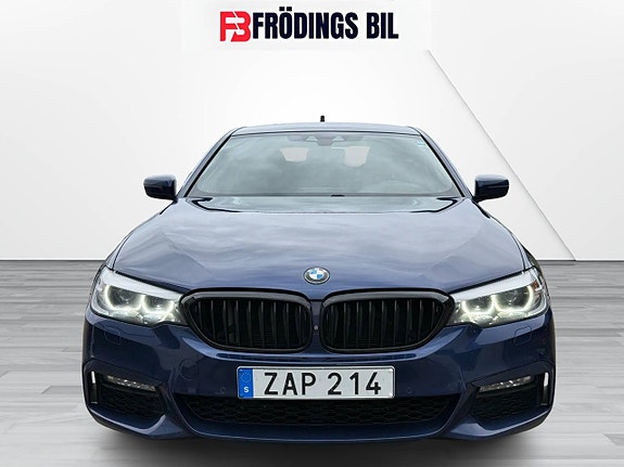 BMW 520d 4 of 5