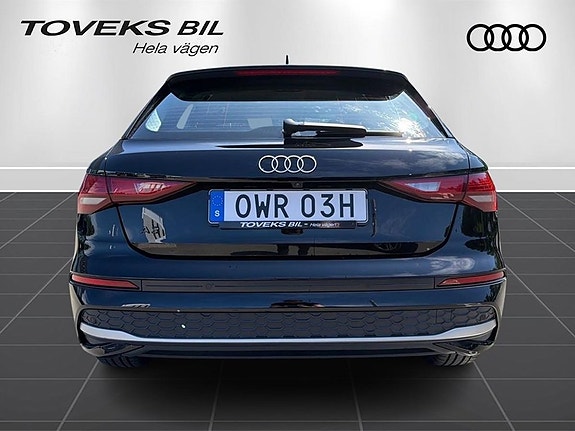 Audi A3 4 of 5