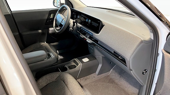 Kia EV2 3 of 5