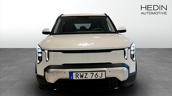 Kia EV2 8 of 11