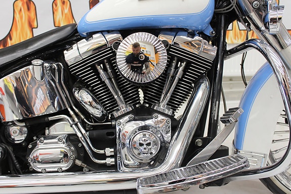 Harley-Davidson Heritage Softail Classic Cholo FLSTCI 6 of 13