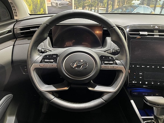 Hyundai Tucson 4 of 5